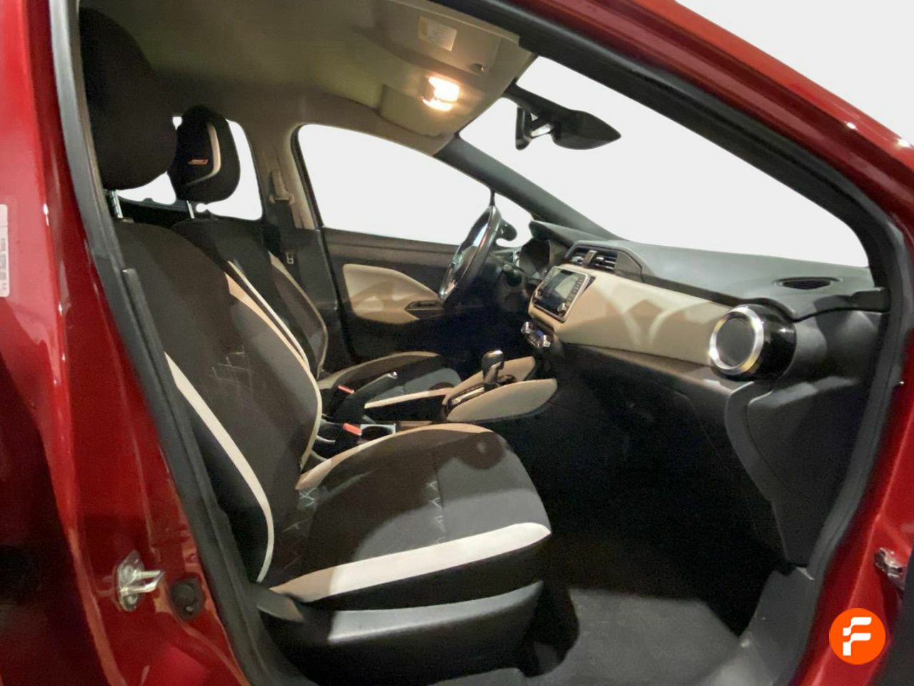 Foto Nissan Micra 17