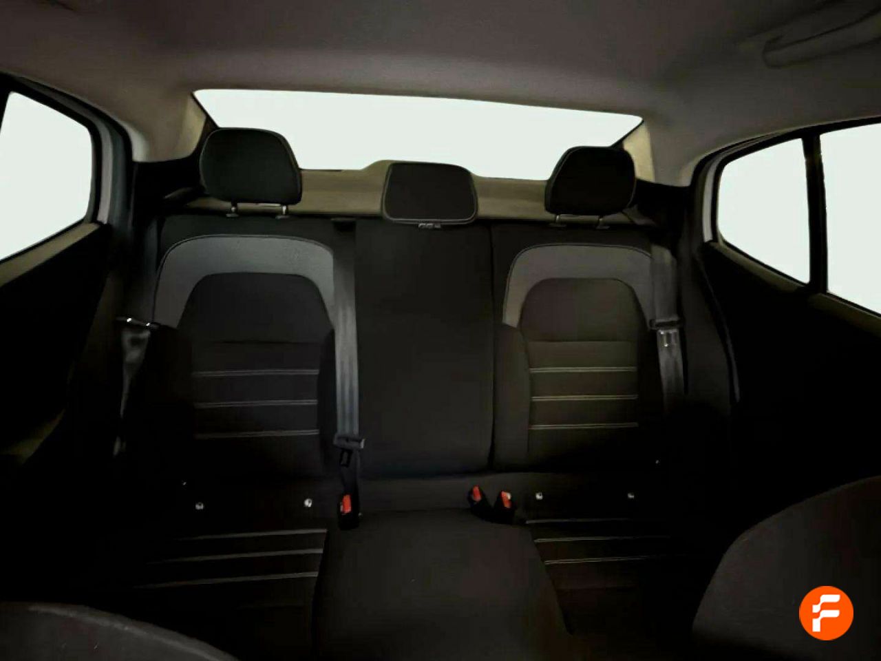 Foto Dacia Logan 19