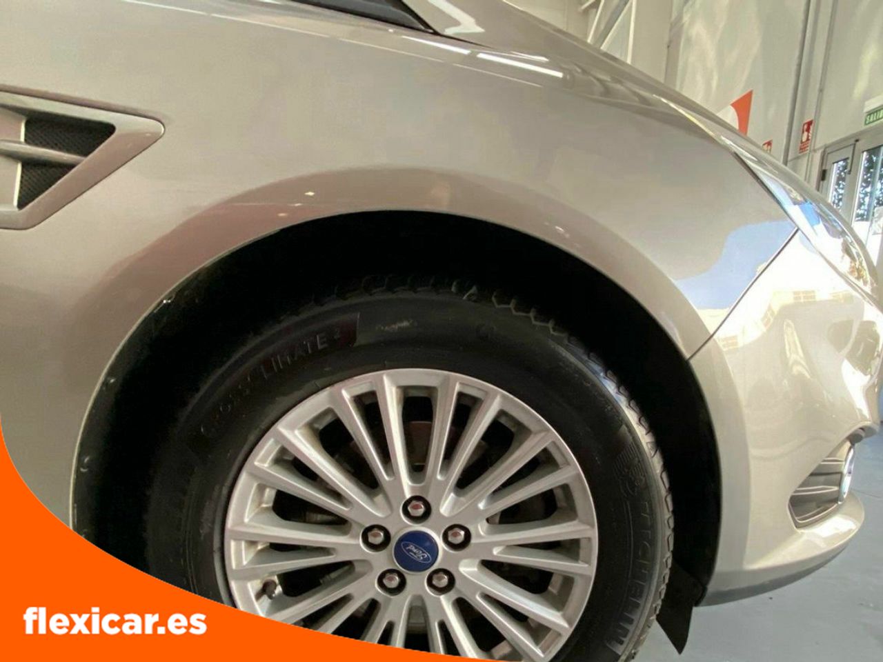 Foto Ford S-Max 28