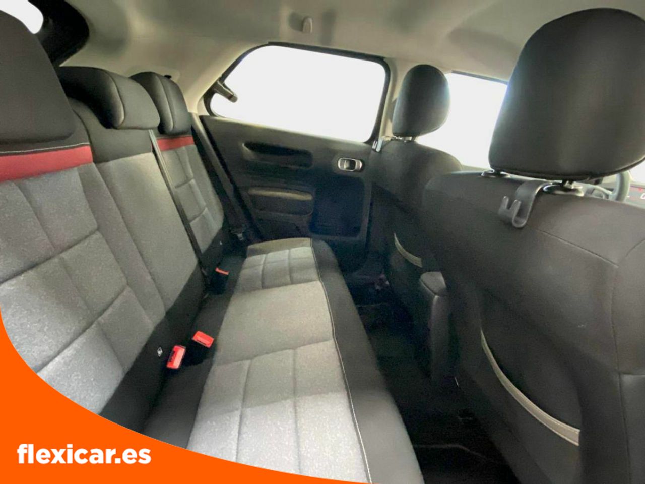 Foto Citroën C4 Cactus 13