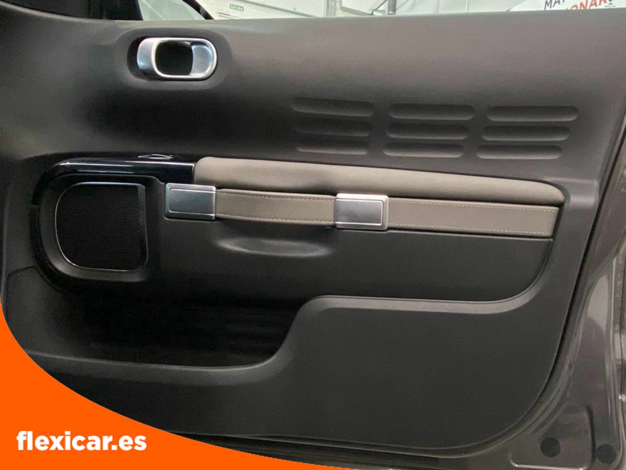 Foto Citroën C4 Cactus 24