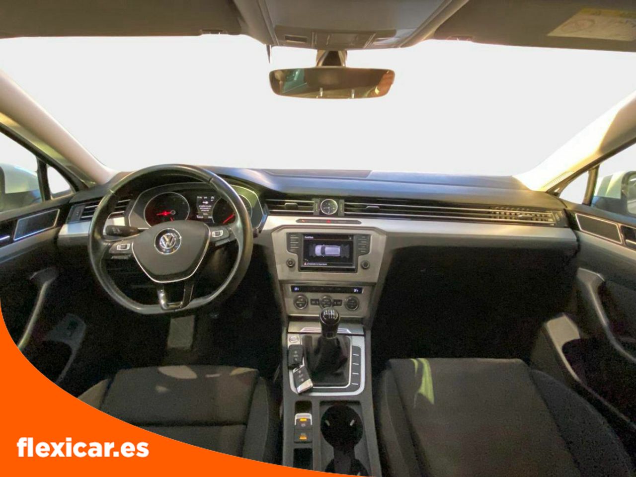 Foto Volkswagen Passat 14