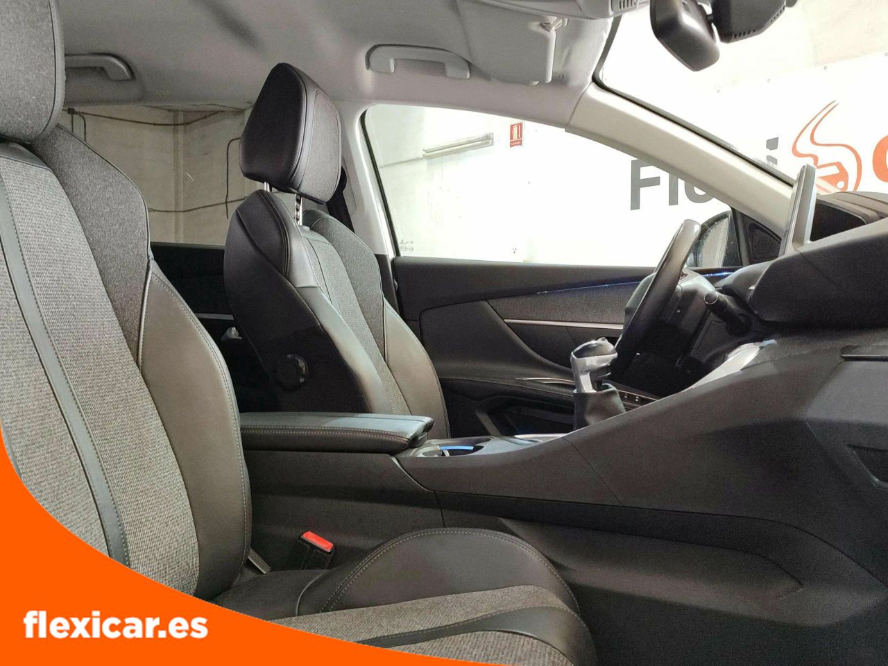 Foto Peugeot 5008 27