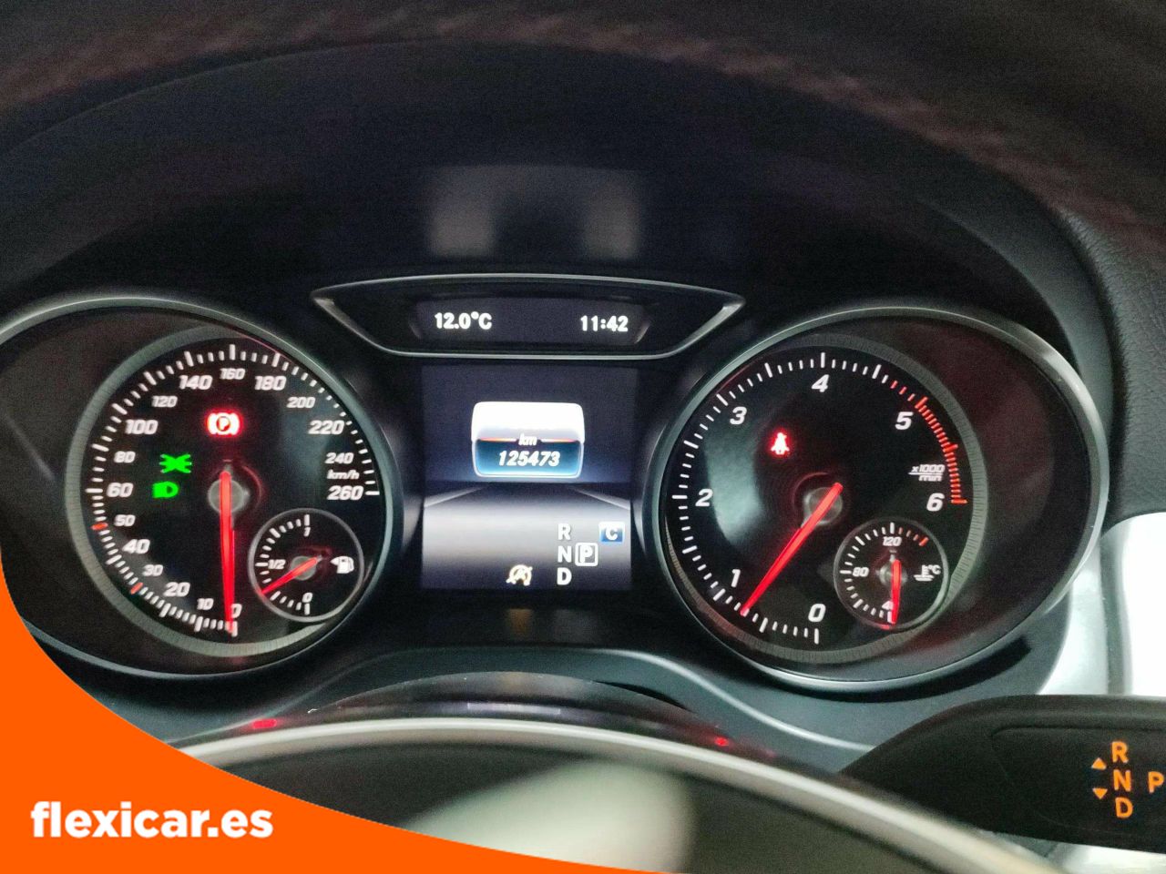 Foto Mercedes-Benz Clase CLA 15