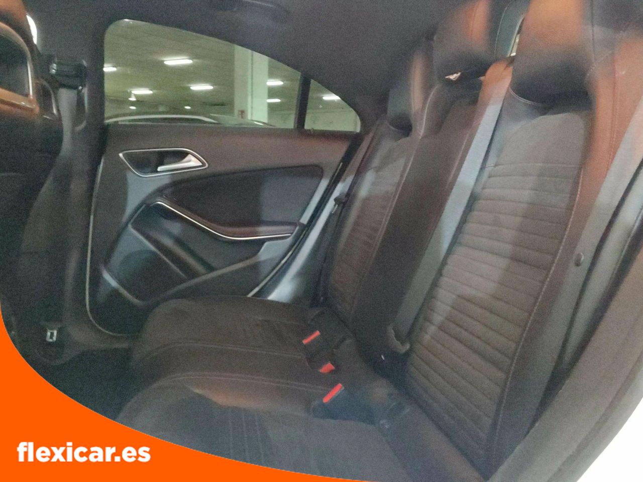 Foto Mercedes-Benz Clase CLA 18