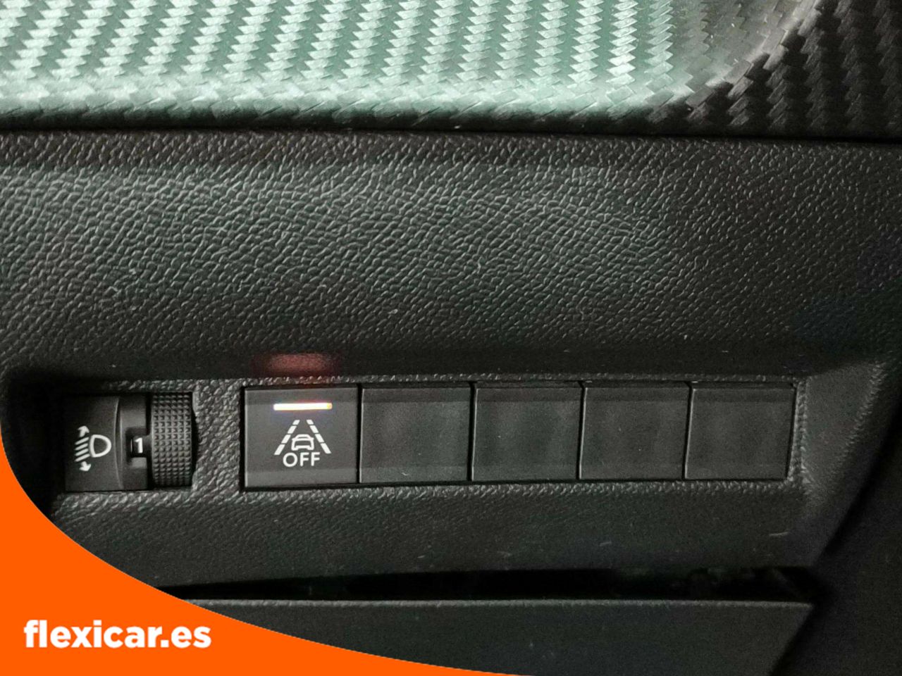 Foto Peugeot 208 9