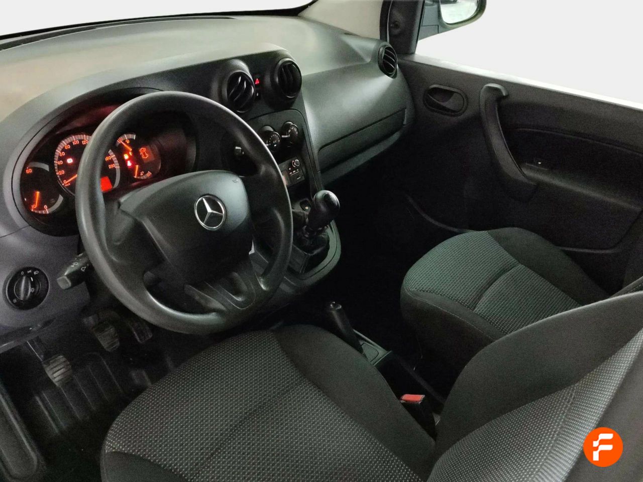 Foto Mercedes-Benz Citan 8