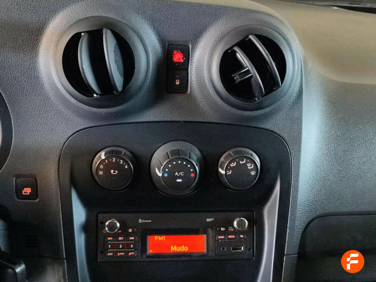 Foto Mercedes-Benz Citan 10