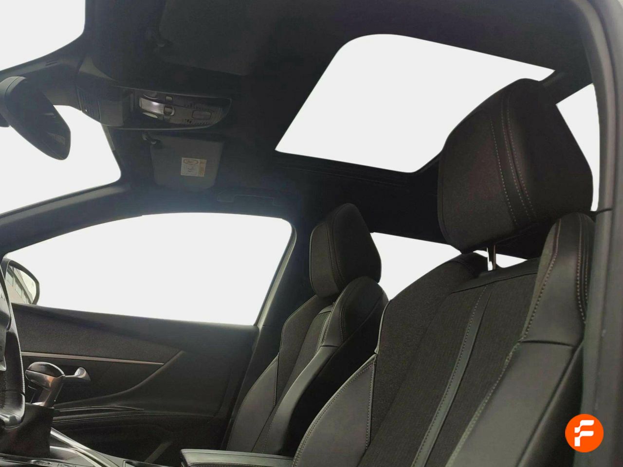 Foto Peugeot 5008 15