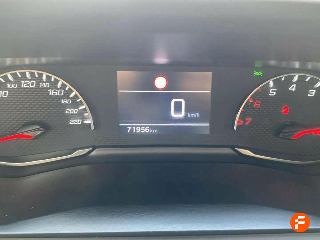 Foto Peugeot 208 15
