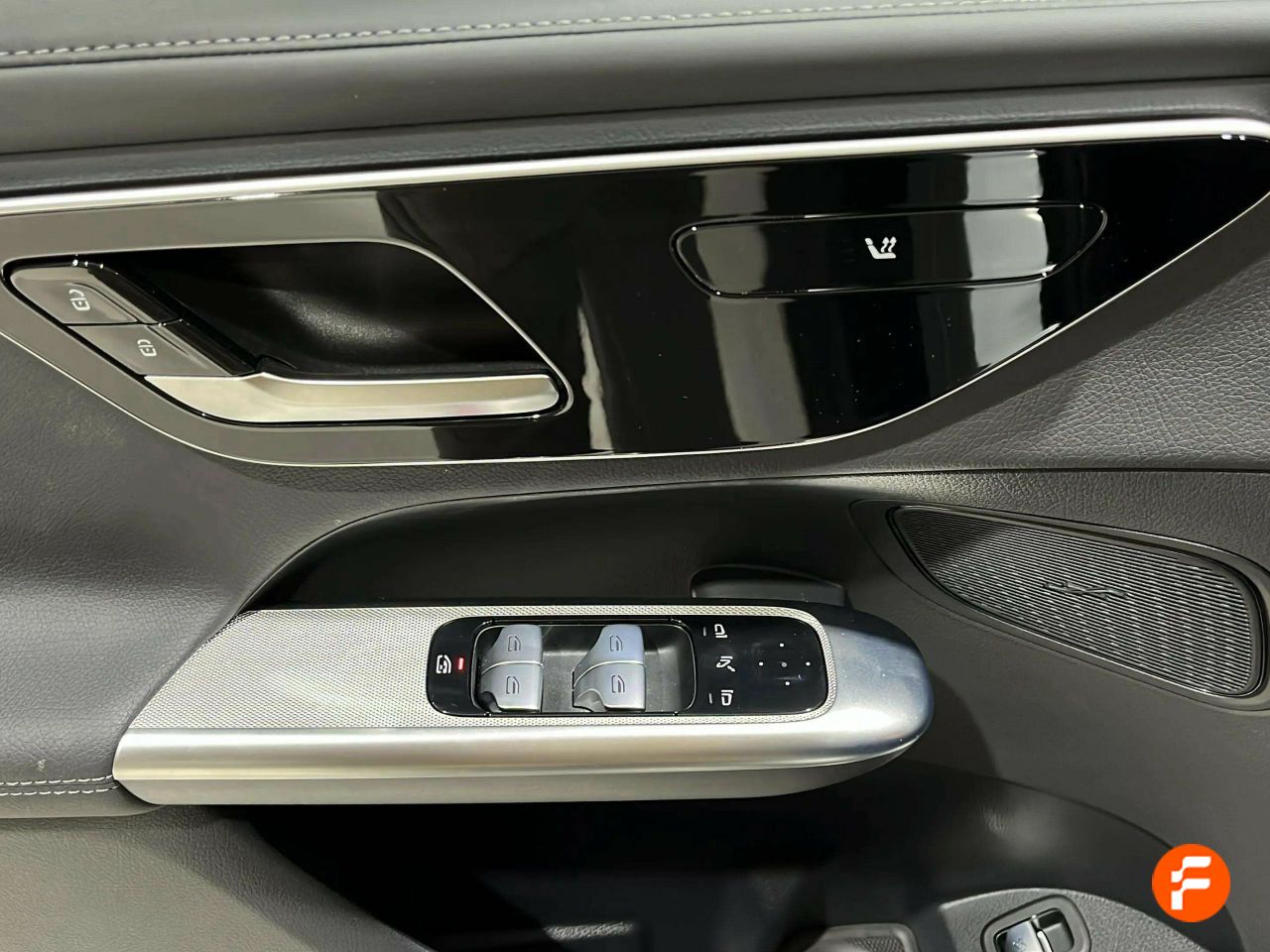 Foto Mercedes-Benz Clase GLC 16