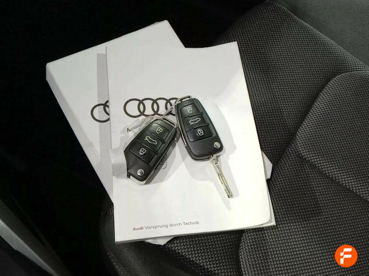 Foto Audi Q2 26