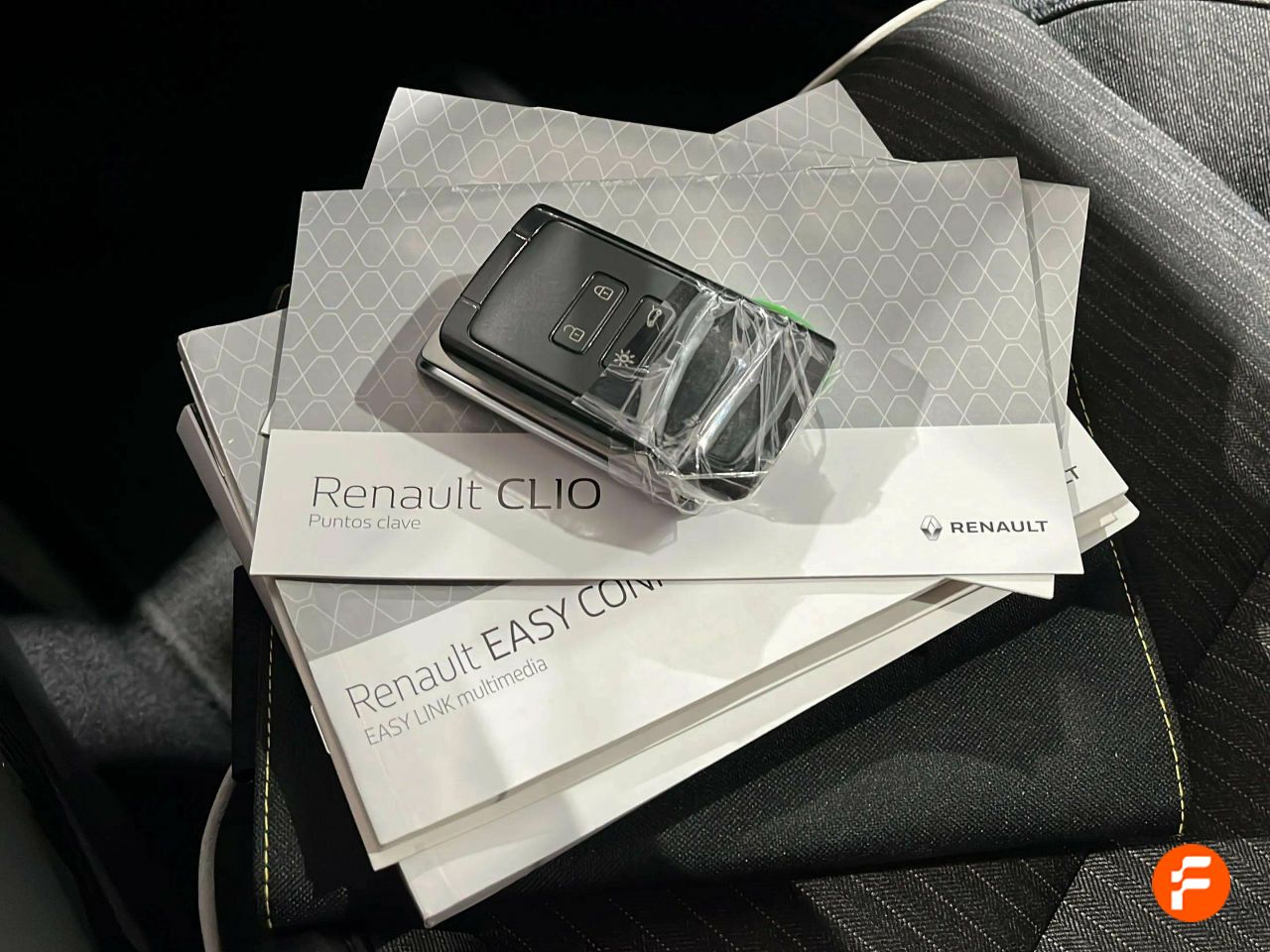 Foto Renault Clio 31
