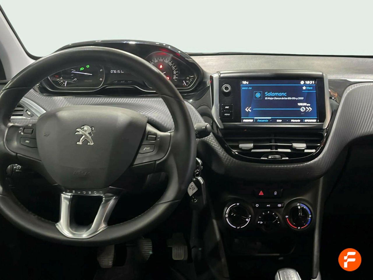 Foto Peugeot 208 27