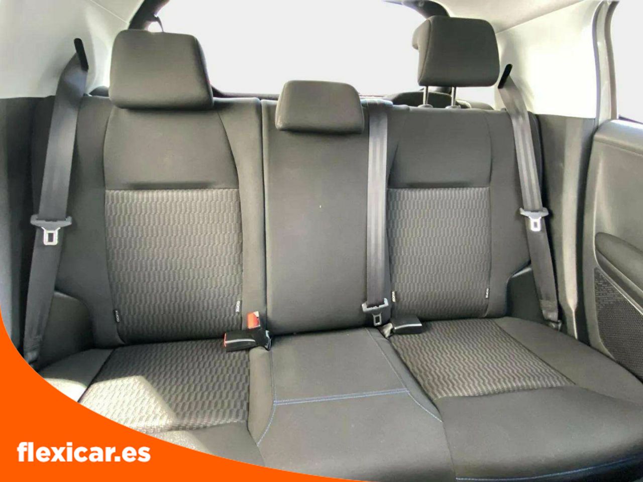 Foto Peugeot 208 15