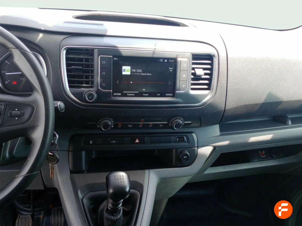 Foto Opel Vivaro 14