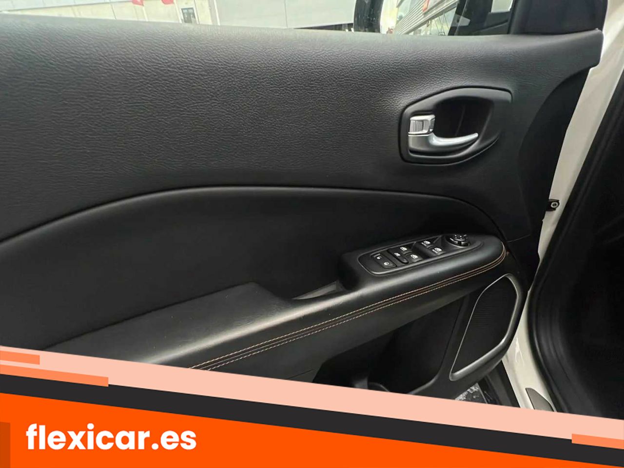 Foto Jeep Compass 14