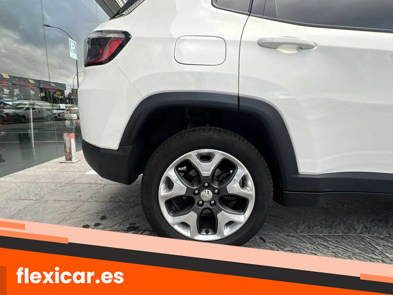 Foto Jeep Compass 24