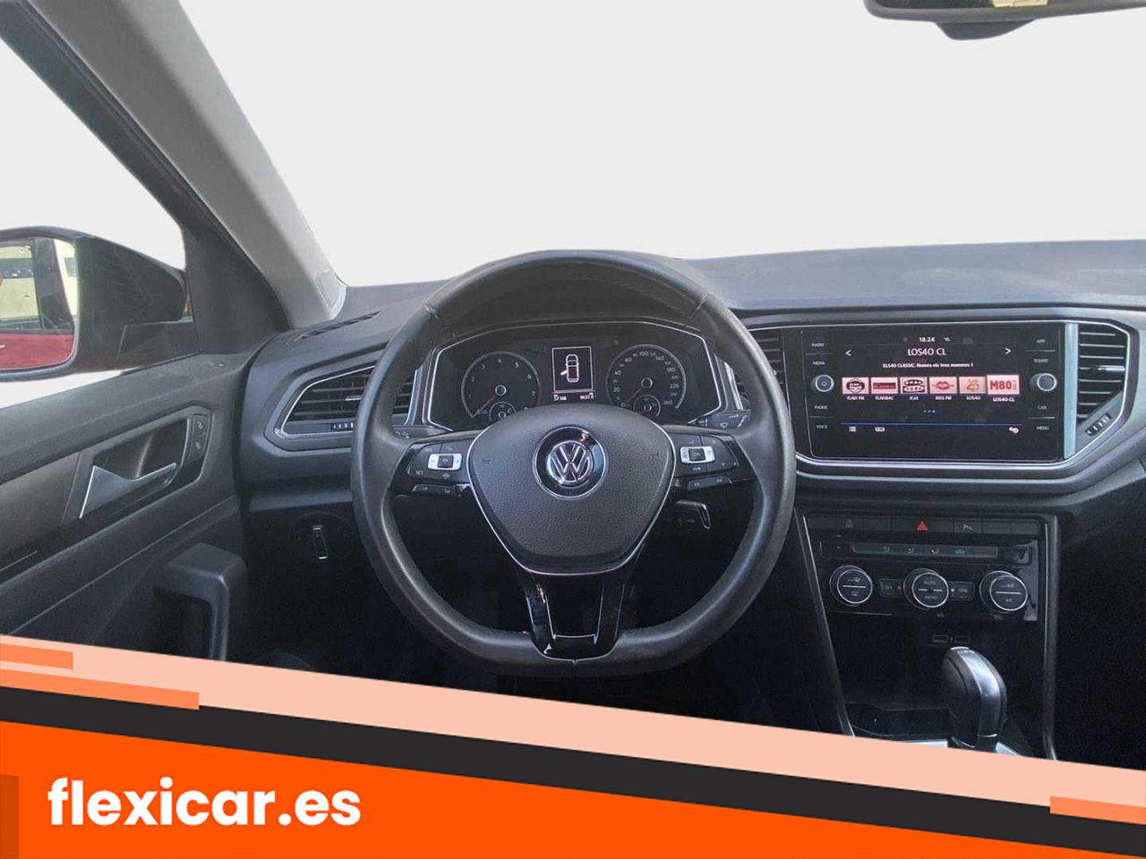Foto Volkswagen T-Roc 11