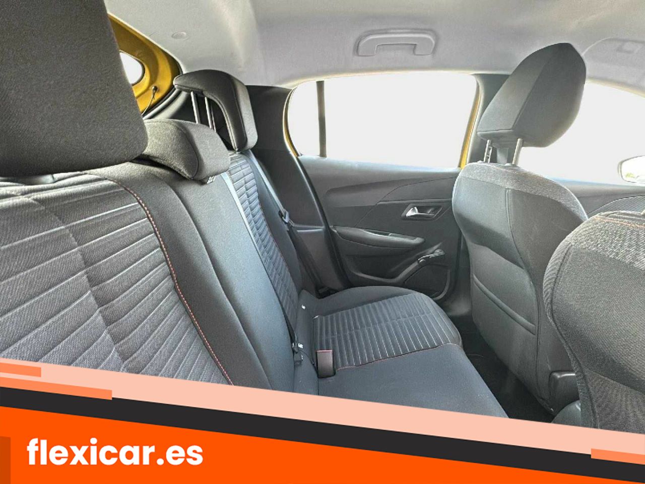 Foto Peugeot 208 12