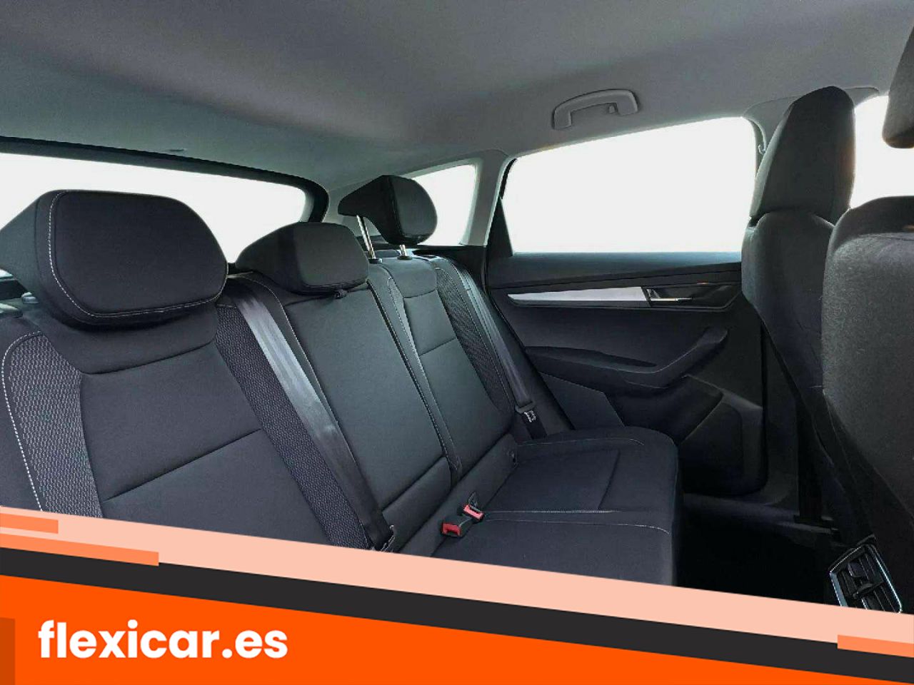 Foto Skoda Karoq 12