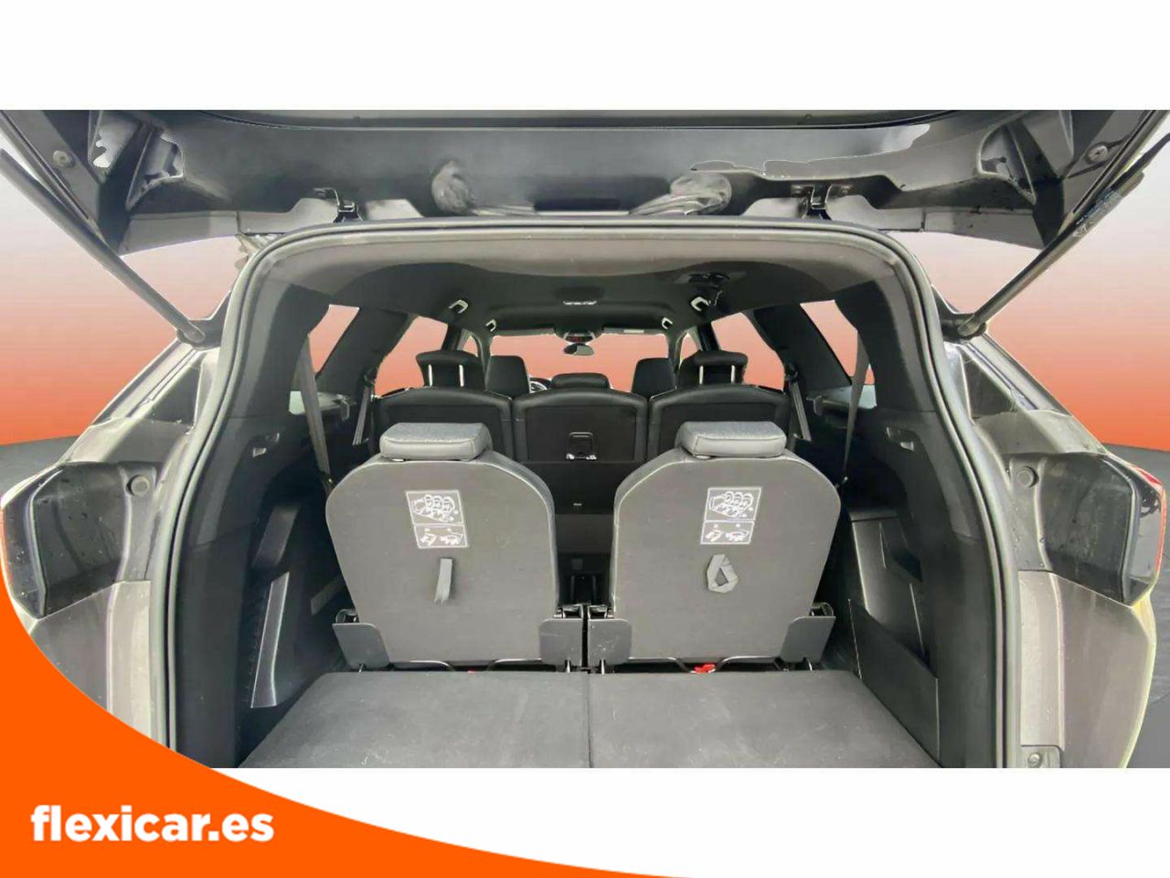 Foto Peugeot 5008 16