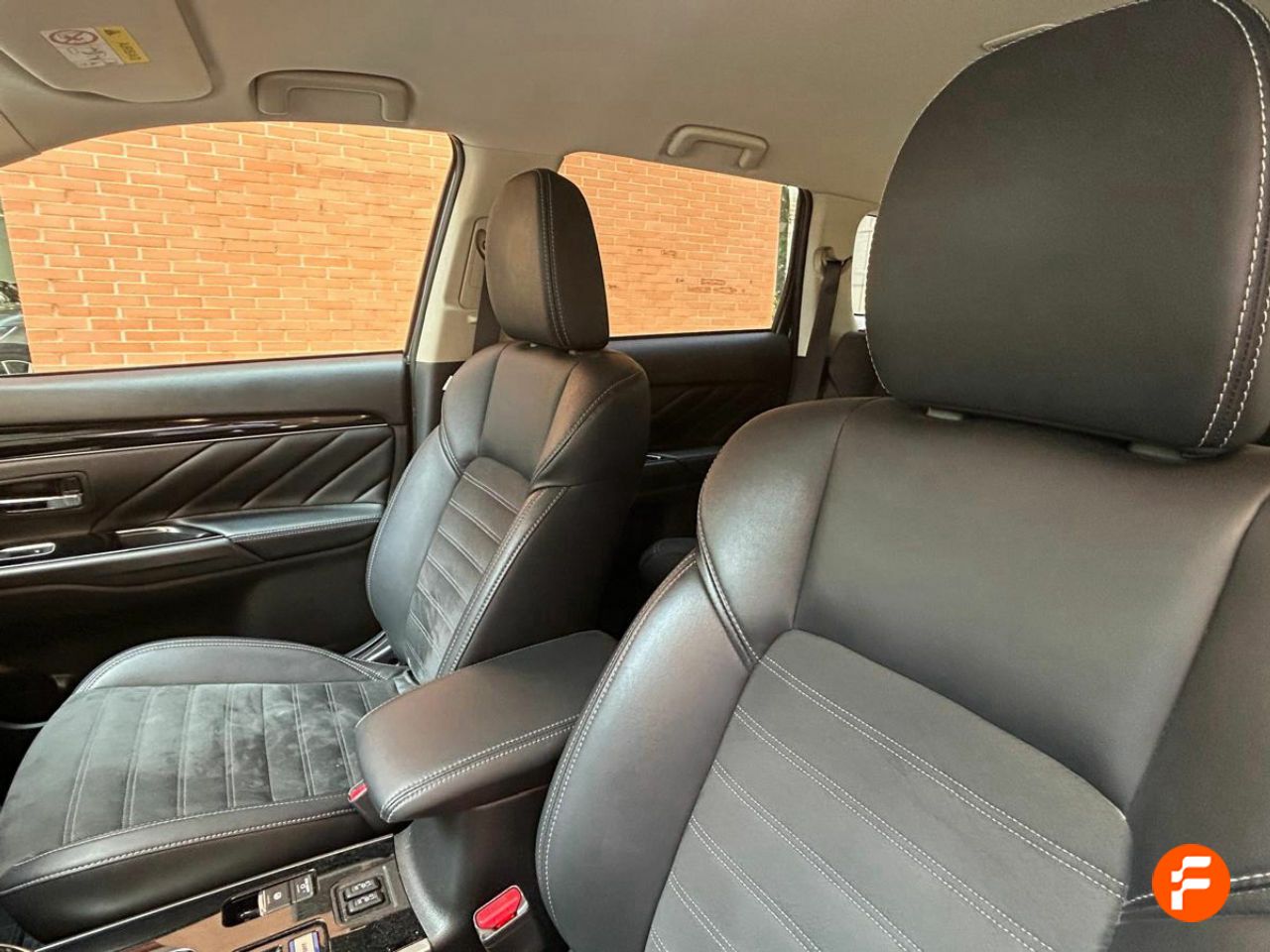 Foto Mitsubishi Outlander 7