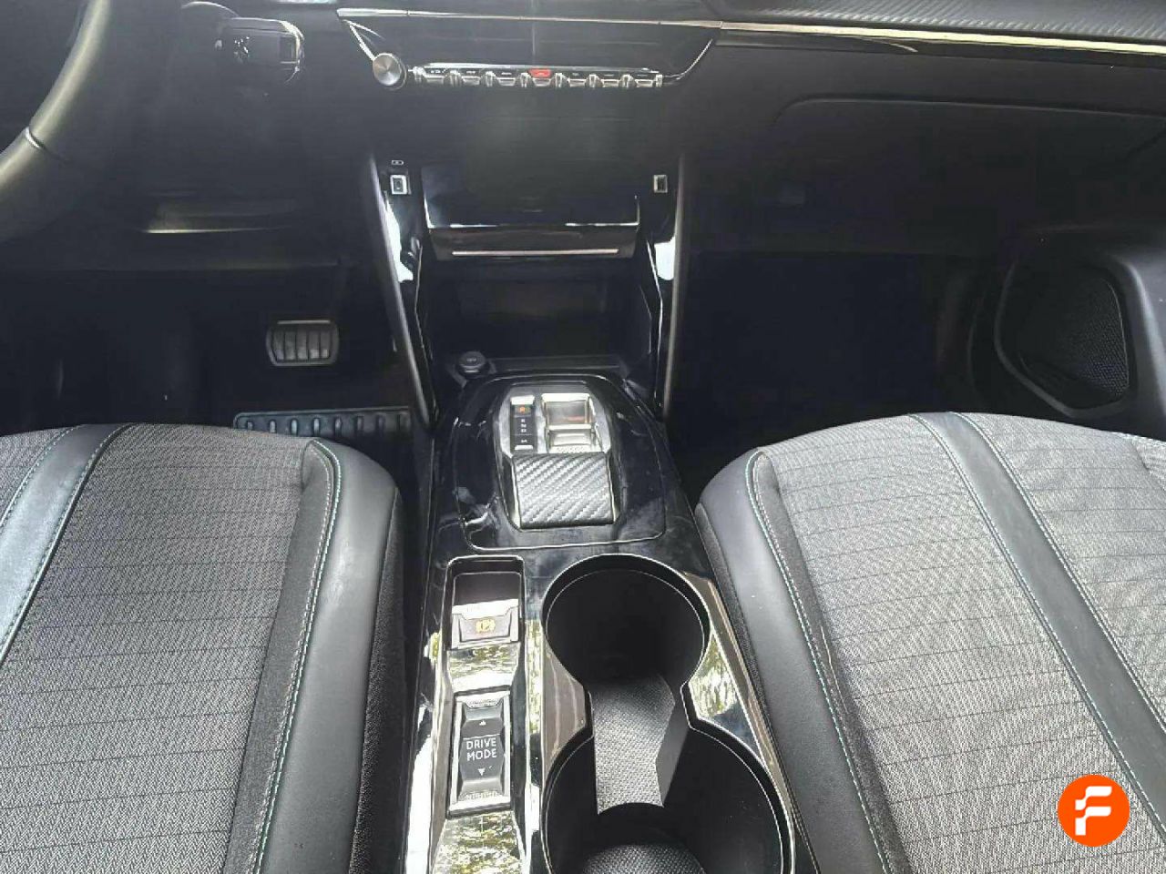 Foto Peugeot 2008 11