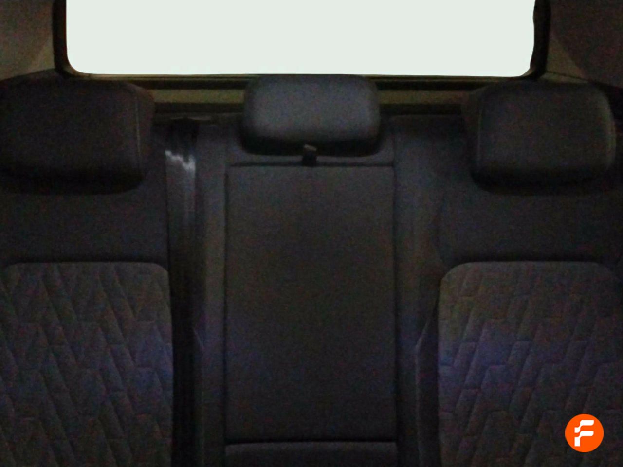 Foto Volkswagen Golf 17