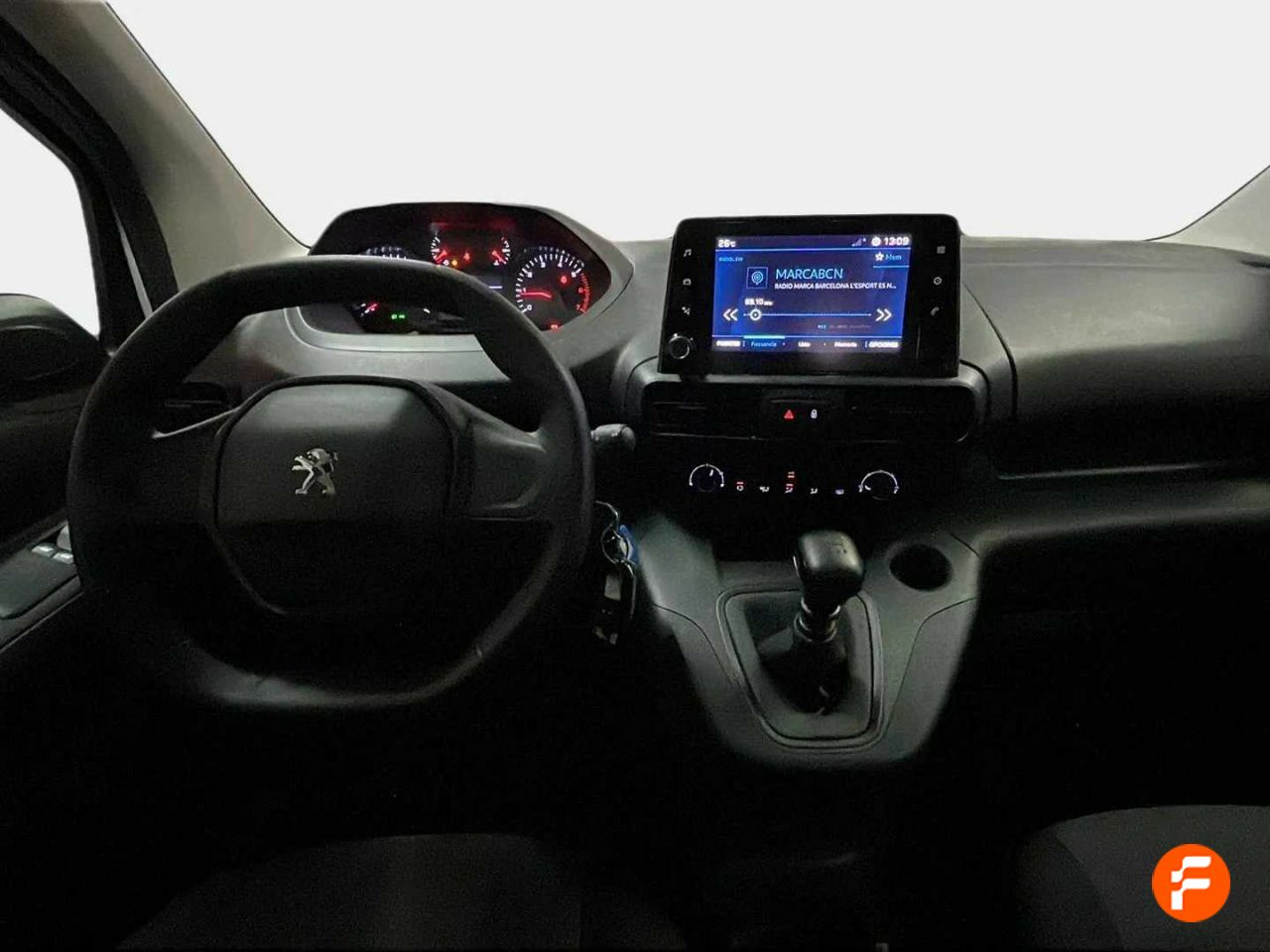 Foto Peugeot Rifter 10