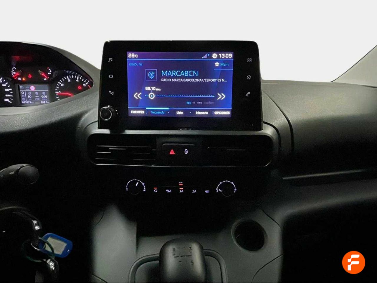 Foto Peugeot Rifter 11