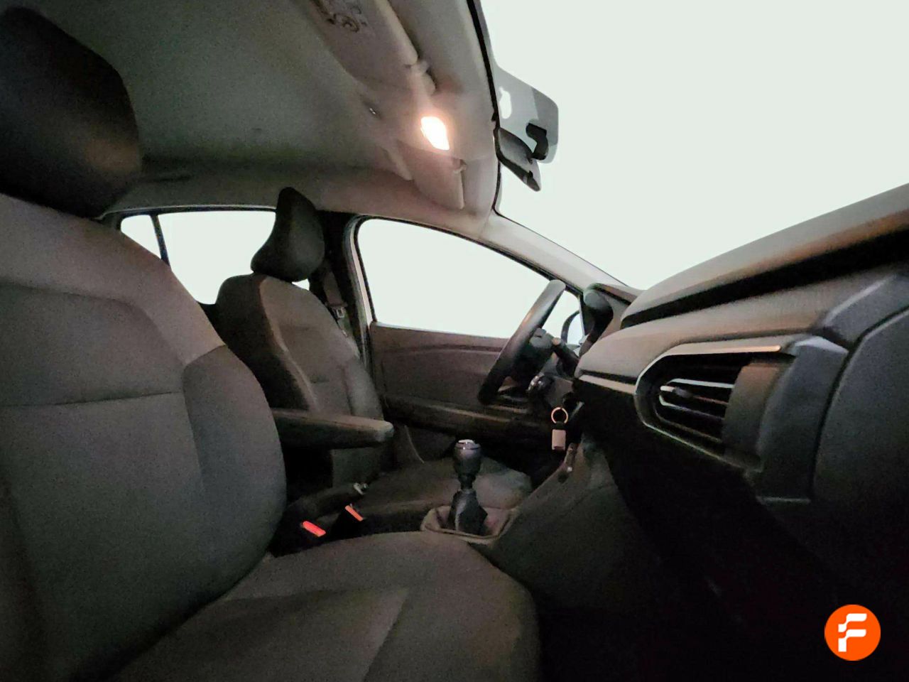 Foto Dacia Sandero 15