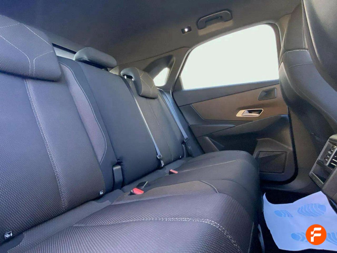 Foto DS Automobiles DS 7 15