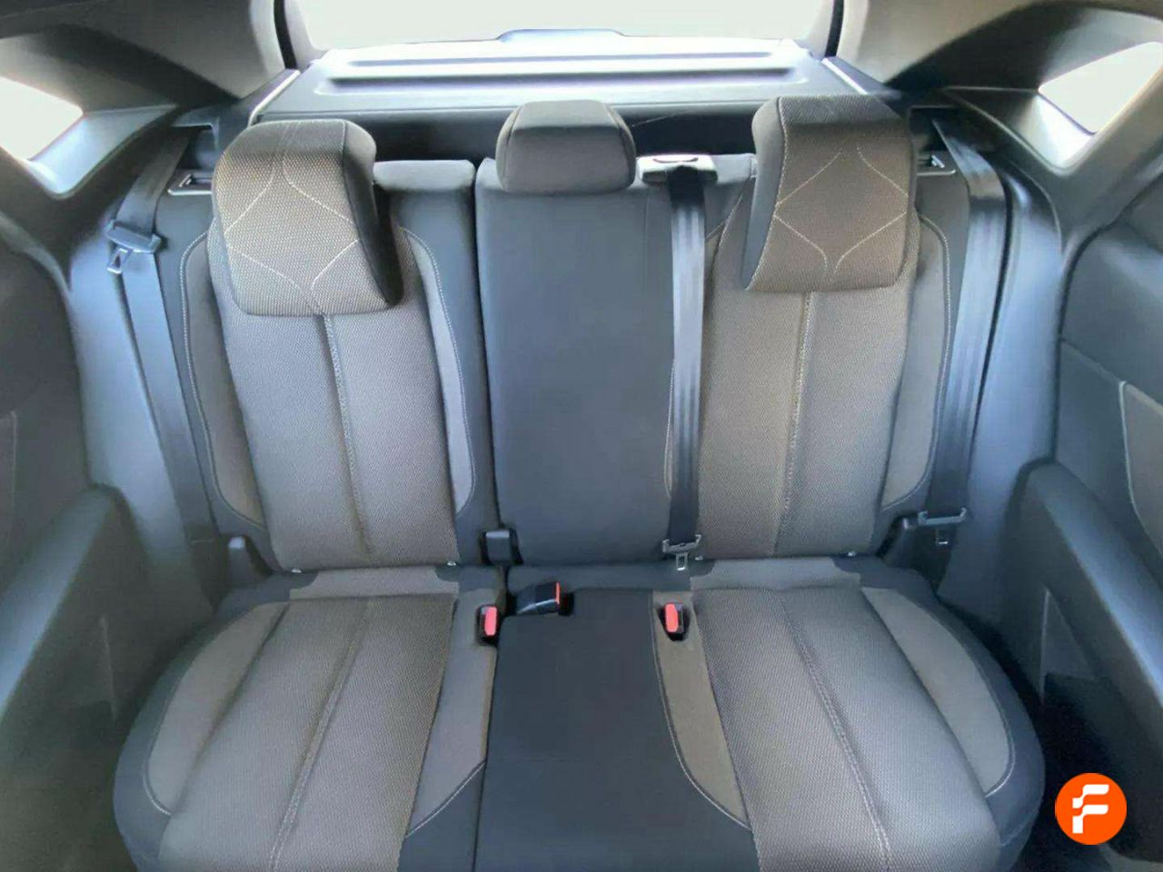 Foto DS Automobiles DS 7 16