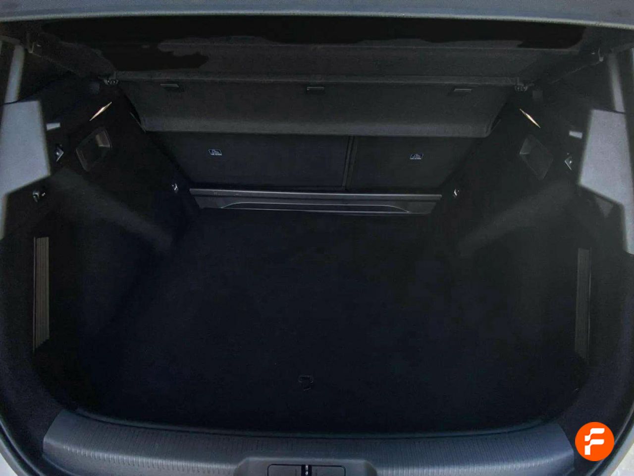 Foto DS Automobiles DS 7 17