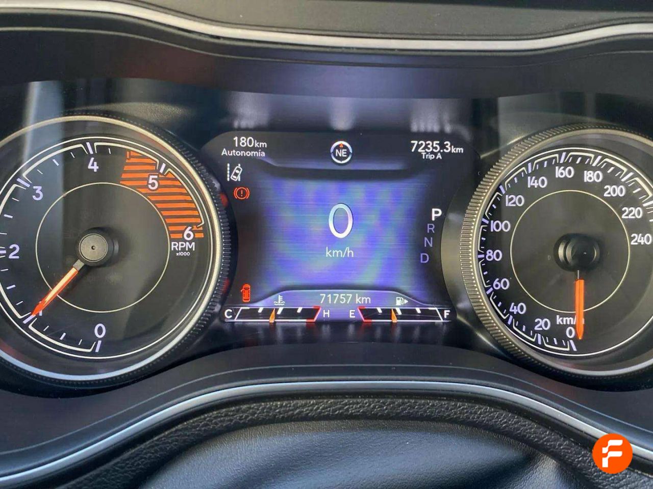 Foto Jeep Cherokee 13