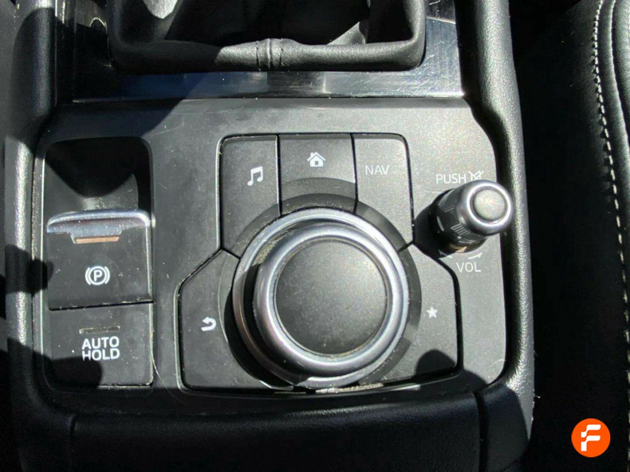 Foto Mazda CX-3 24