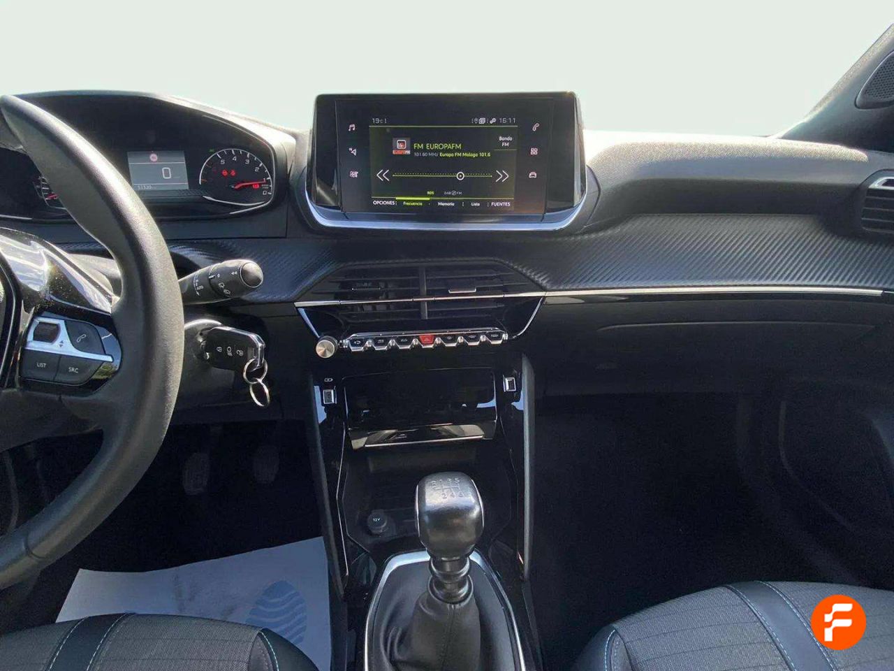 Foto Peugeot 2008 11