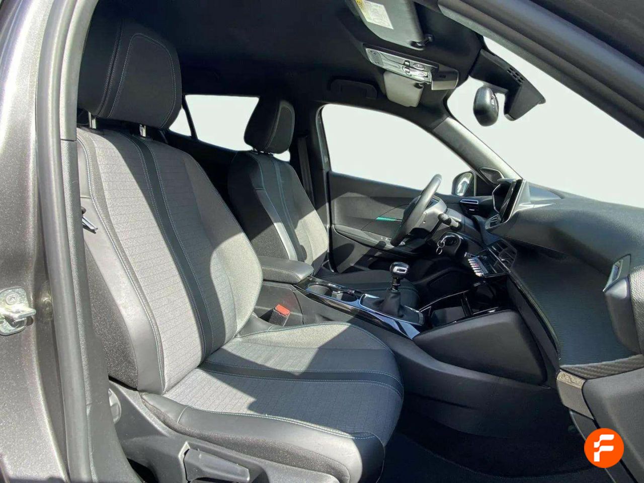 Foto Peugeot 2008 14
