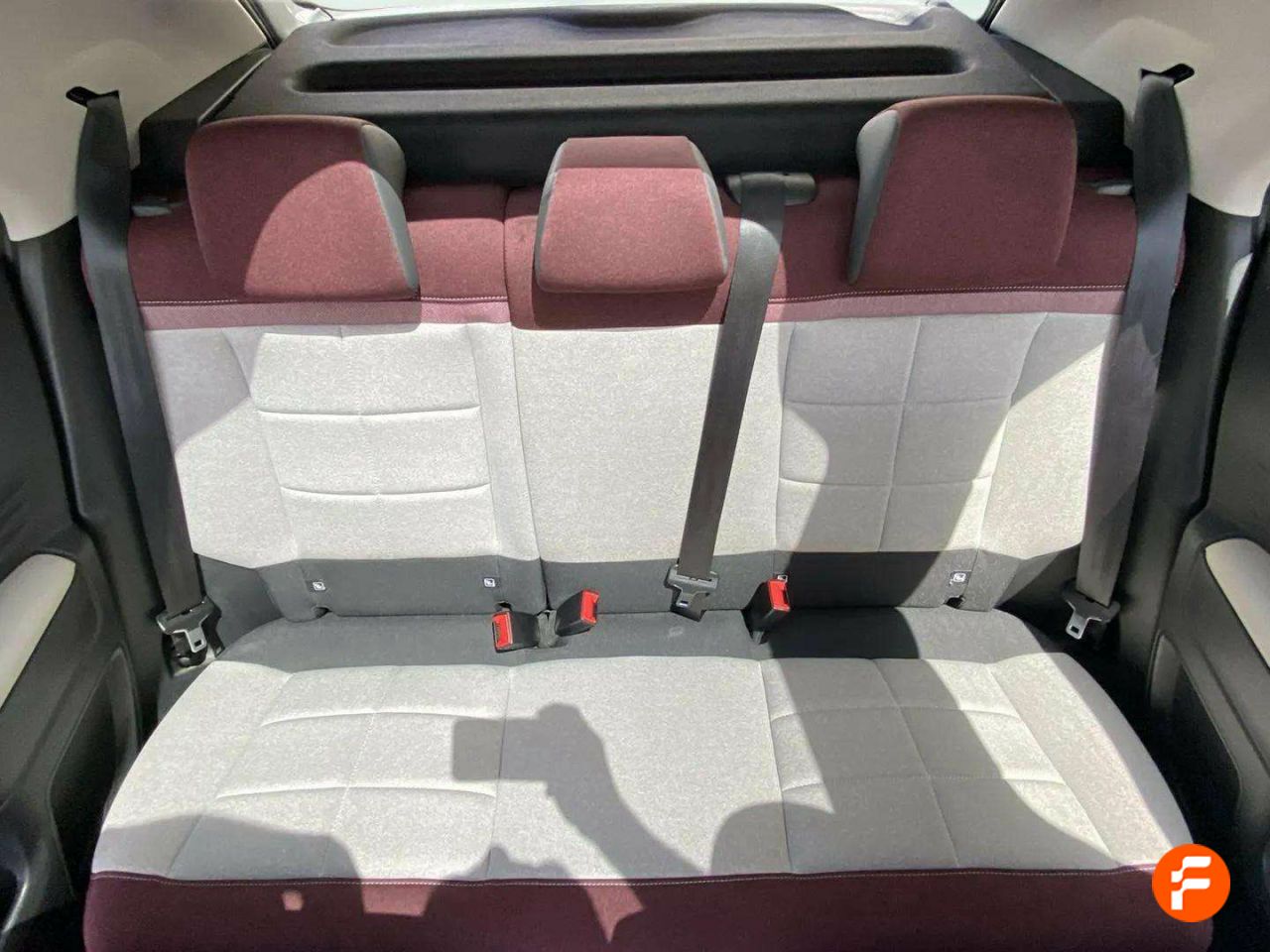 Foto Citroën C4 Cactus 16