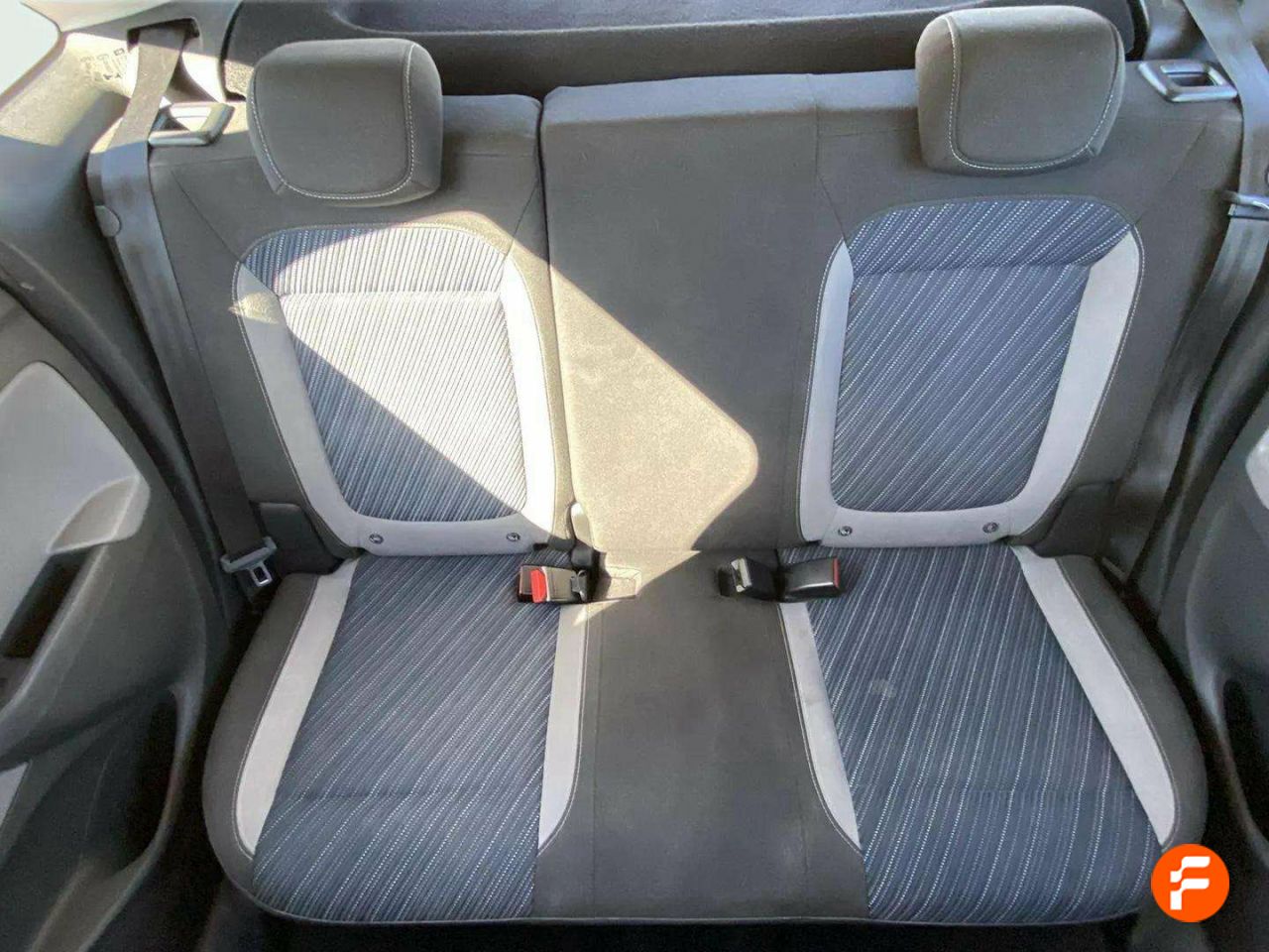 Foto Opel Crossland X 15