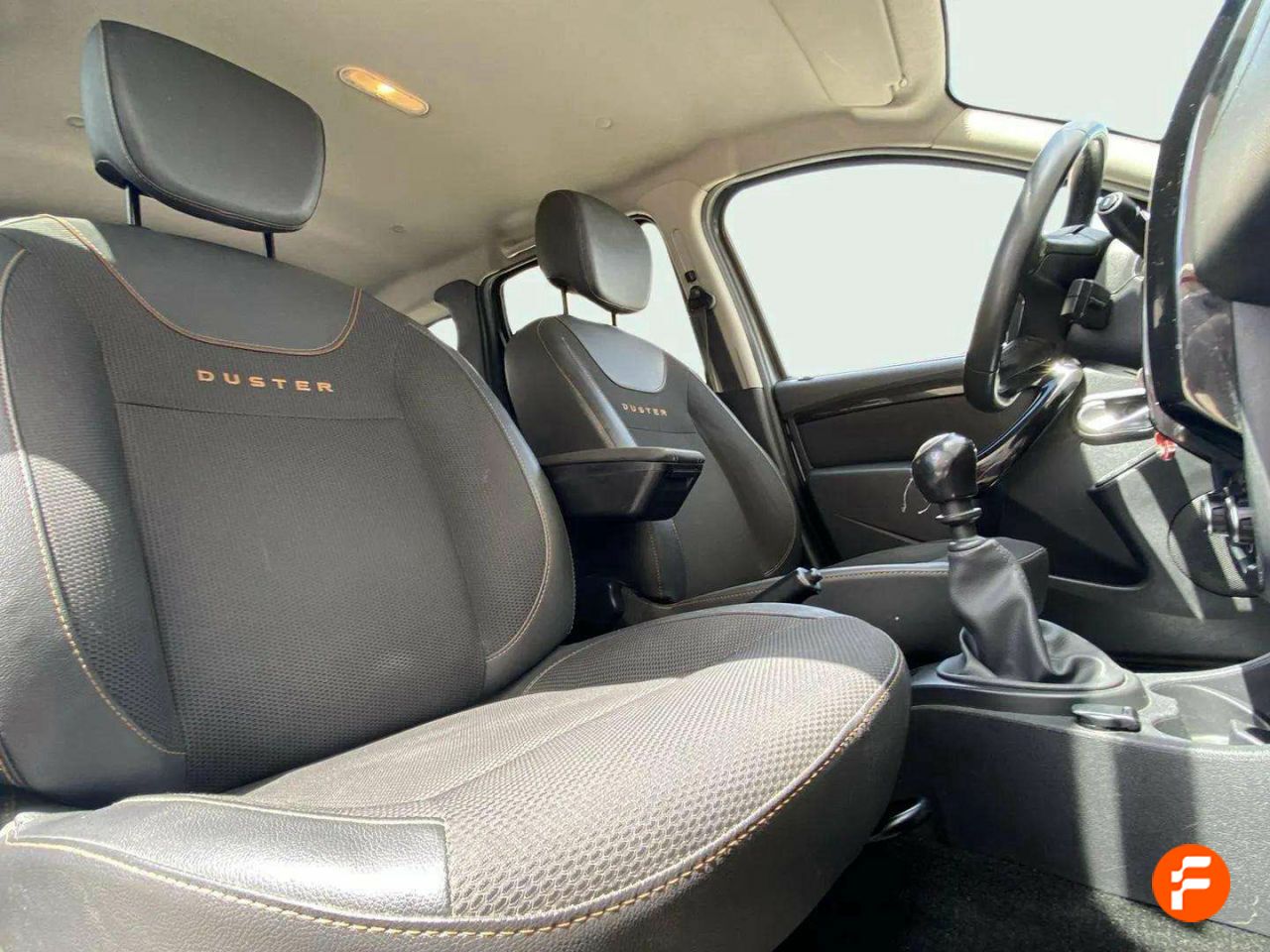Foto Dacia Duster 14