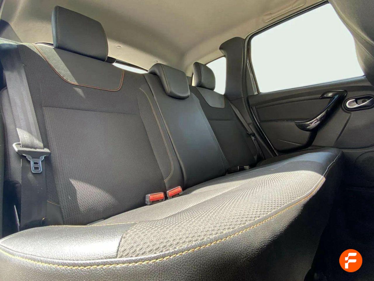 Foto Dacia Duster 15
