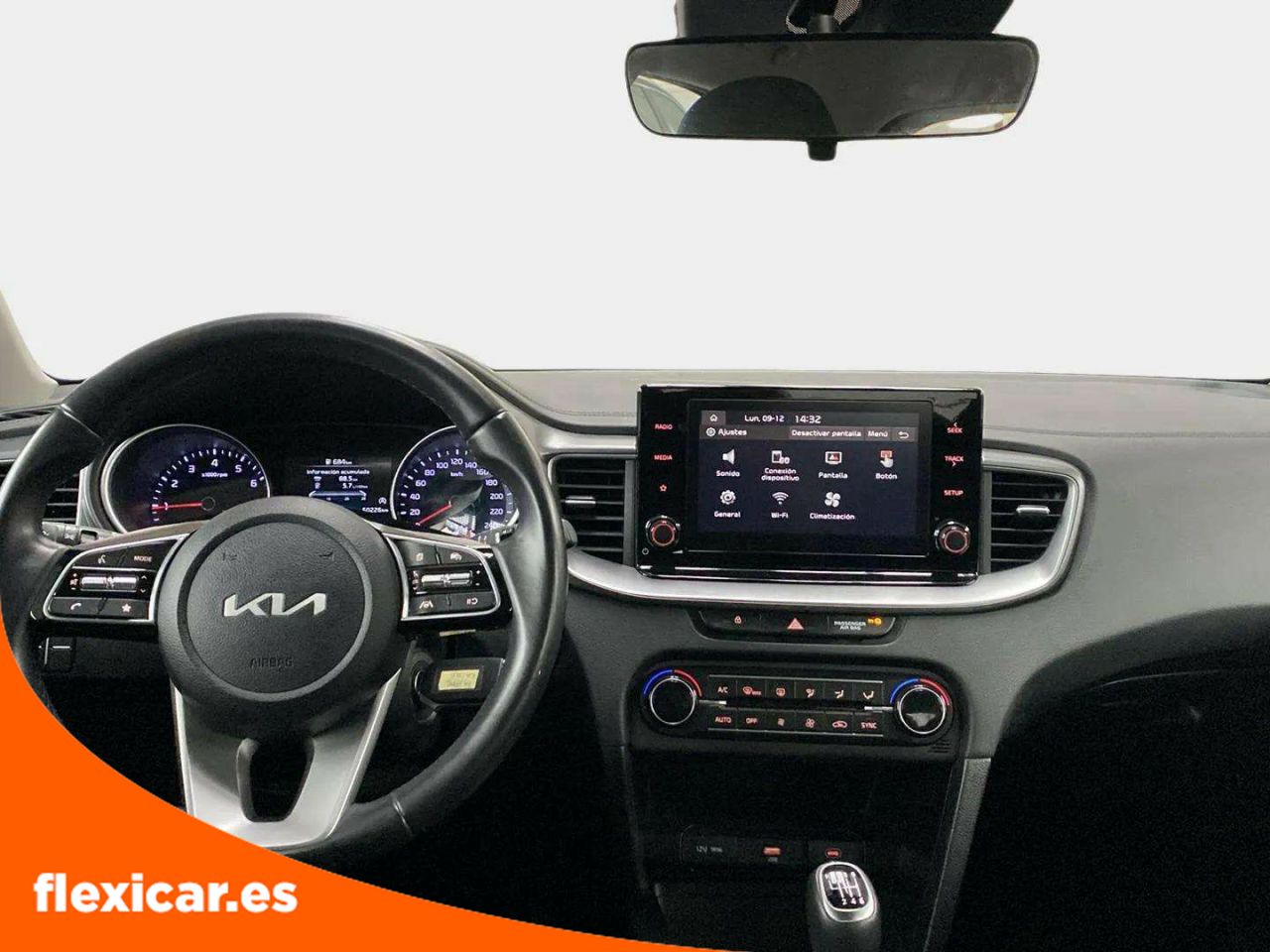 Foto Kia XCeed 11