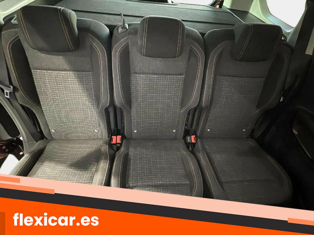 Foto Peugeot Rifter 18