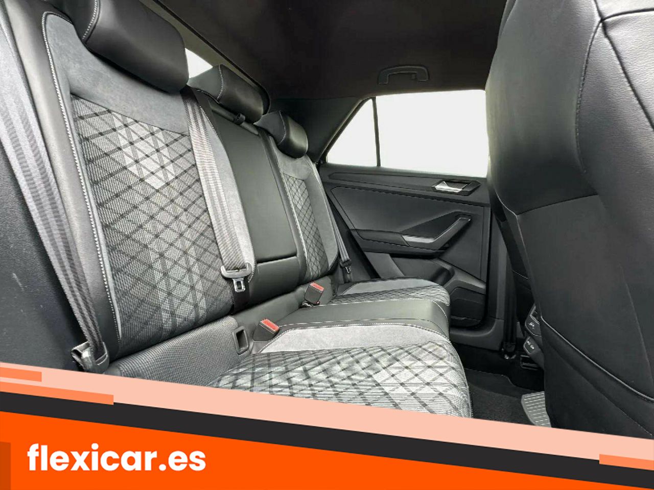 Foto Volkswagen T-Roc 17