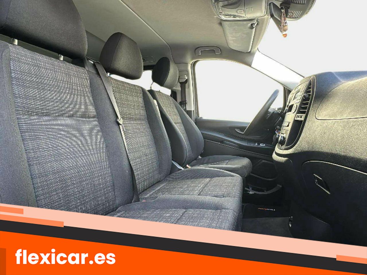 Foto Mercedes-Benz Vito 14