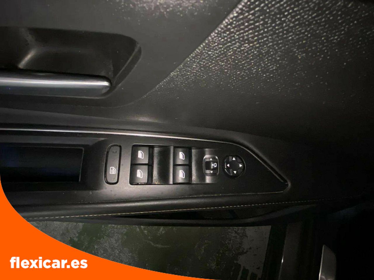 Foto Peugeot 5008 18