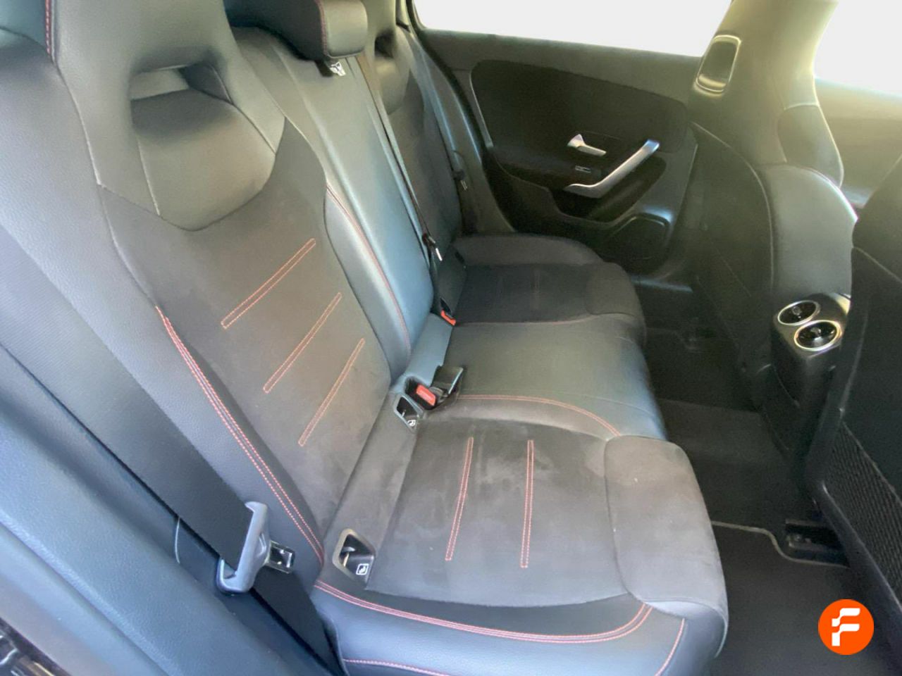 Foto Mercedes-Benz Clase A 8