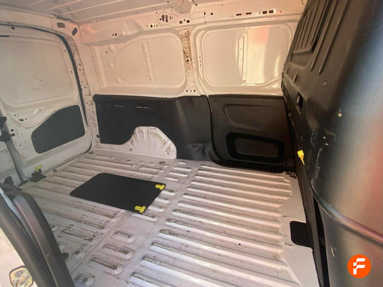 Foto Peugeot Partner 14